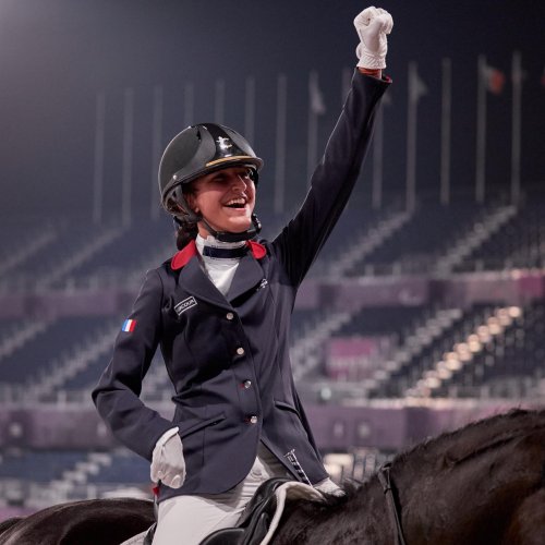 Carousel post from fei_global.