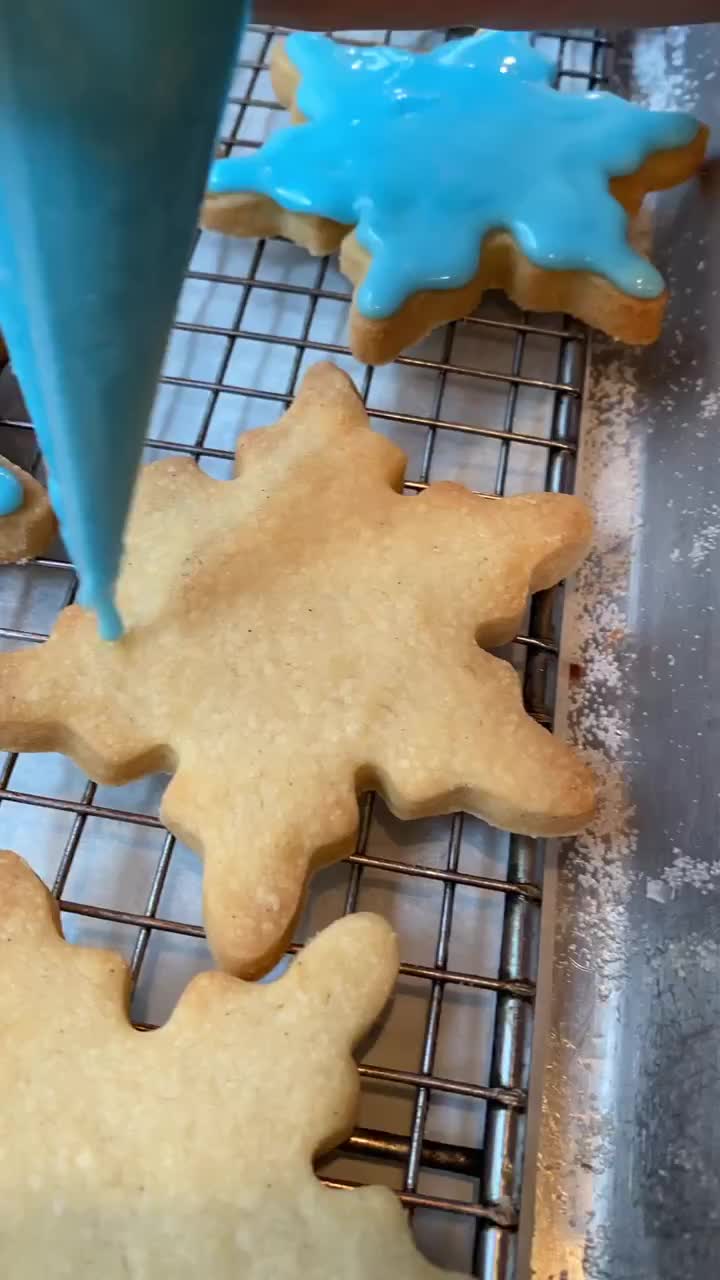 Video post from thedoughnutproject.