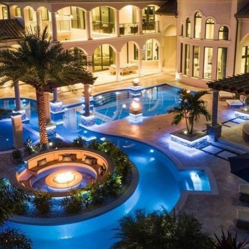 Carousel post from cooperativadapiscina.