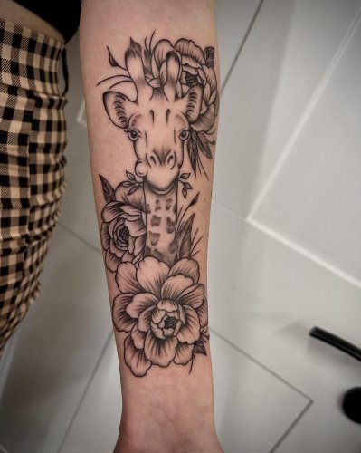 Photo post from lovetattoossandhurst.