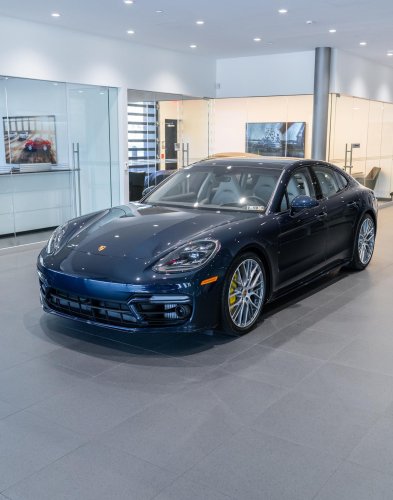 Carousel post from porschewarrington.