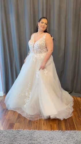 Video post from thecurvybridenj.