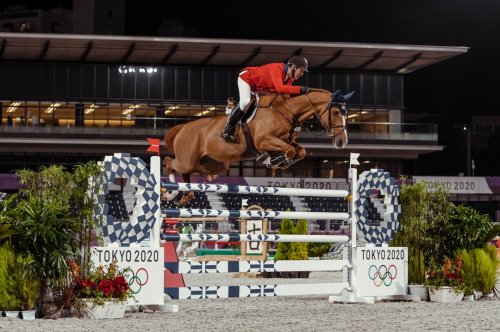 Carousel post from fei_global.