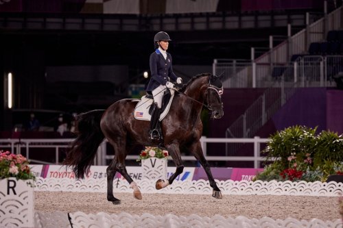 Carousel post from fei_global.