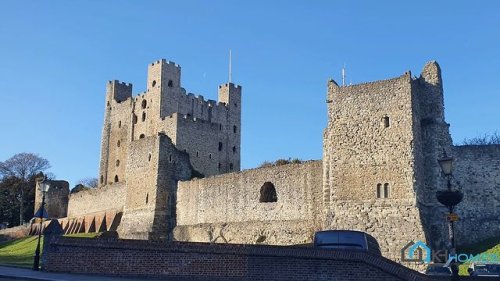 Video post from kasarstays.