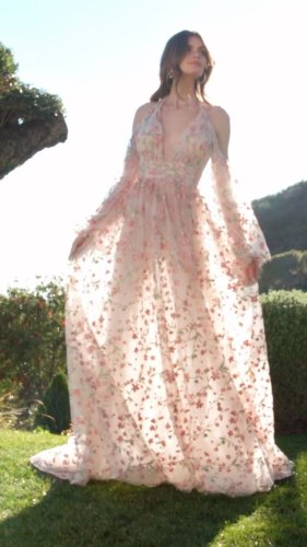 Video post from jolibride.