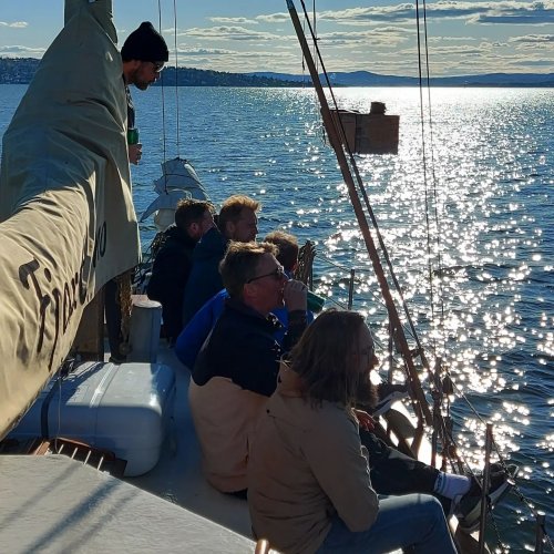 Photo post from fjordtokt_bat_og_badstu.