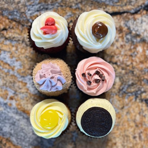 Photo post from famous_creations_catering.