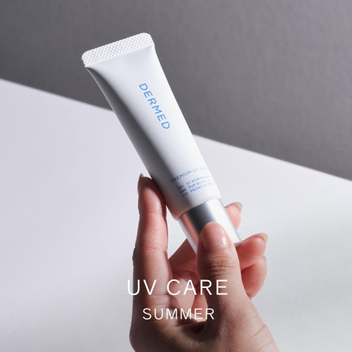 Carousel post from dermed_official.