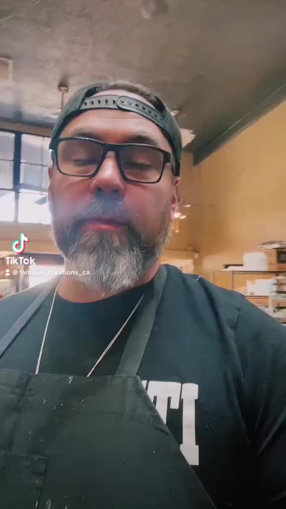 Video post from famous_creations_catering.