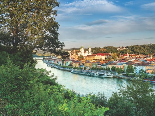 Photo post from taucktravel.