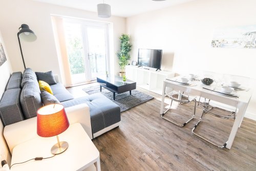 Photo post from kasarstays.