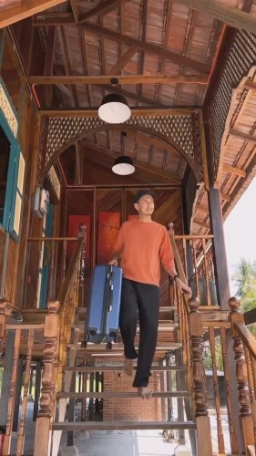 Video post from universaltraveller_my.