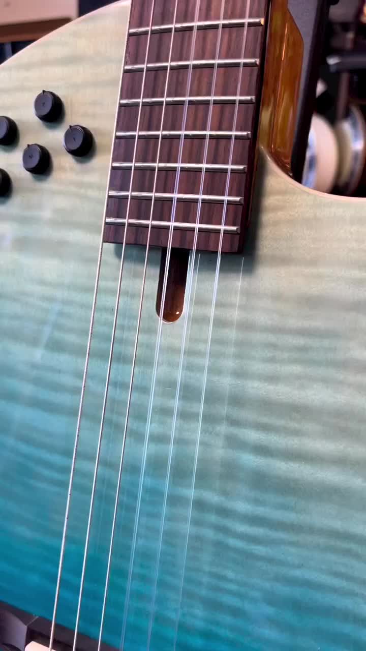 Video post from miyatamusic.