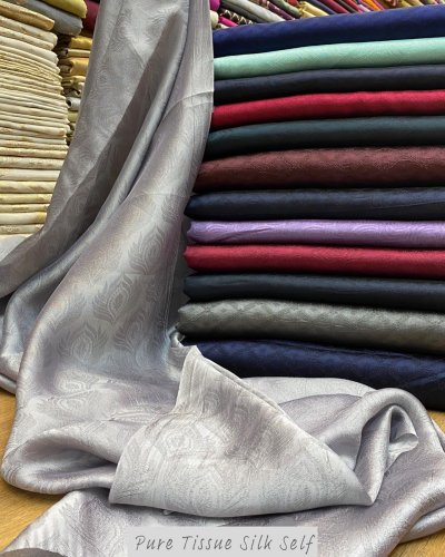 Carousel post from akbar_fabrics_.