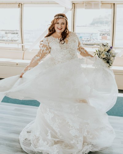 Photo post from thecurvybridenj.