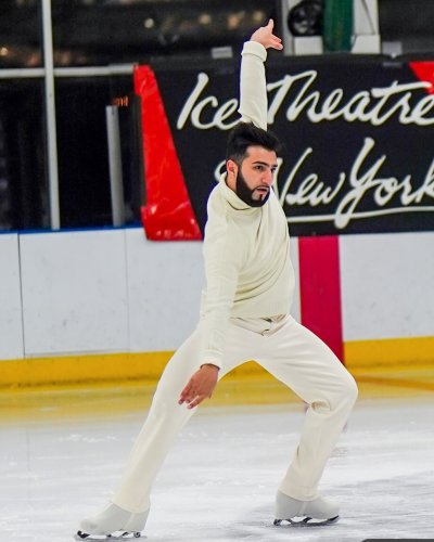 Carousel post from icetheatreofny.