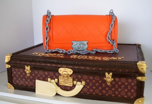 Photo post from marquettescakestudio.