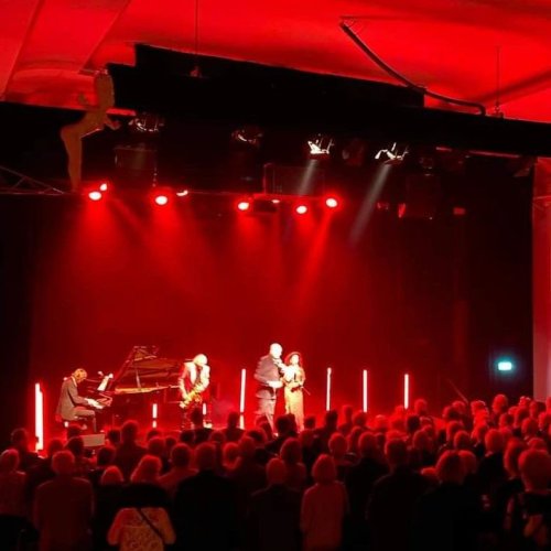 Photo post from davidcarbe.