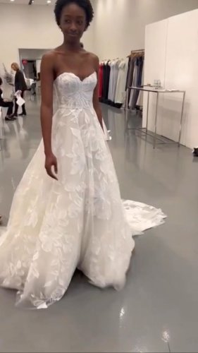 Video post from lelitebridal.