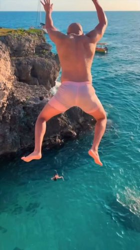 Video post from thingstodoinjamaica.