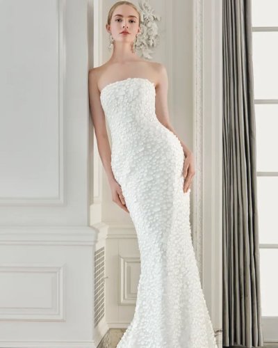 Carousel post from jolibride.