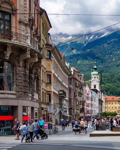 Carousel post from innsbrucktourism.