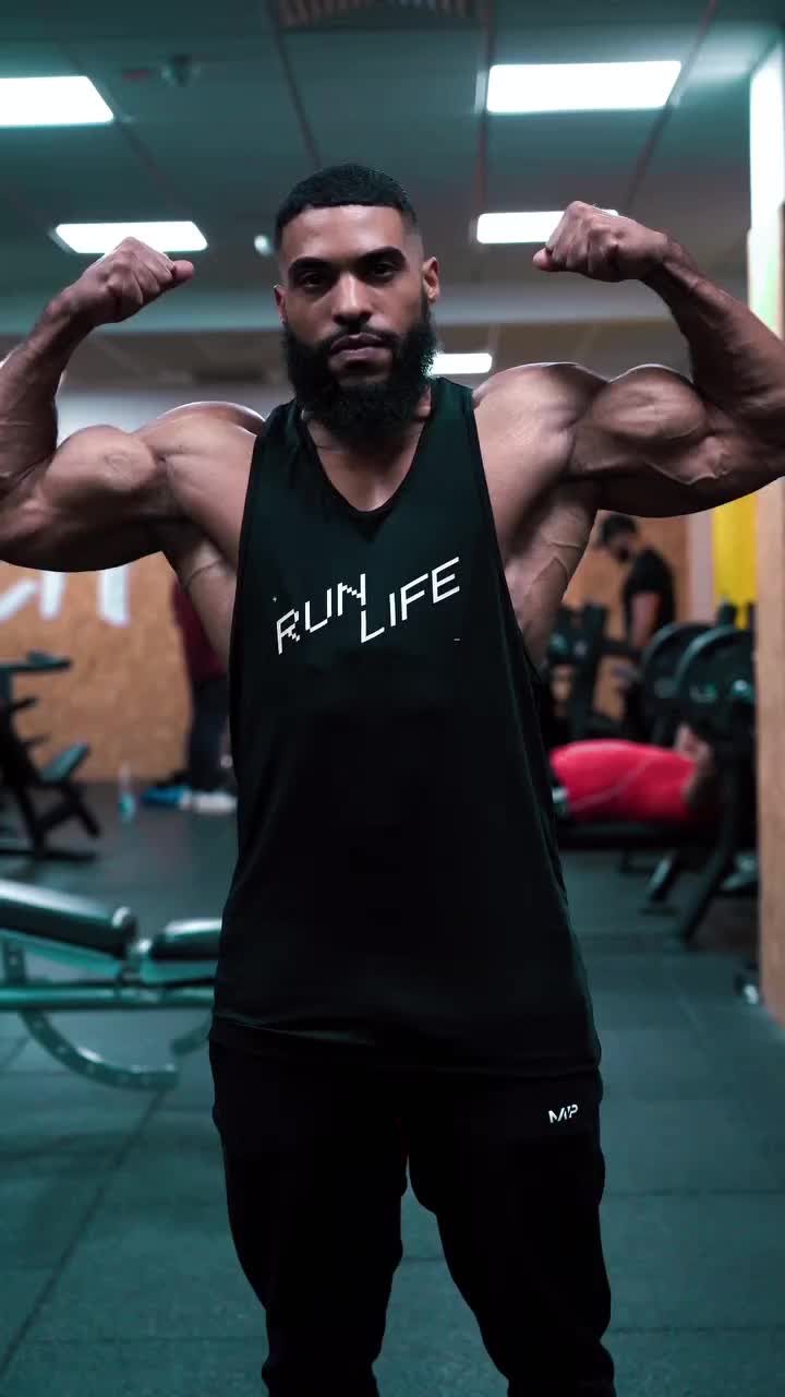 Video post from ph_gains.