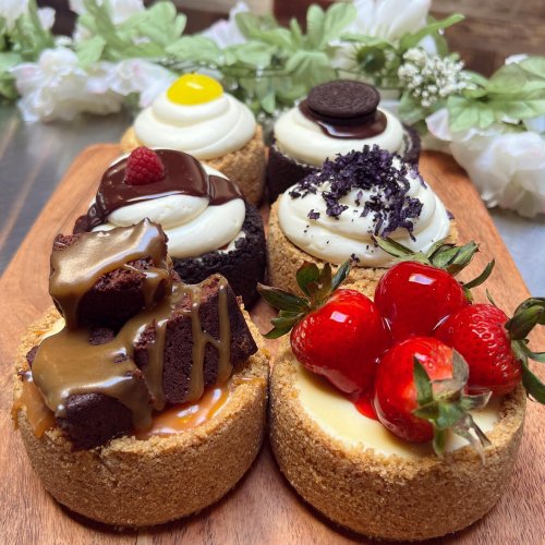 Photo post from famous_creations_catering.