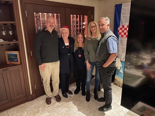 Photo post from pomptonian.