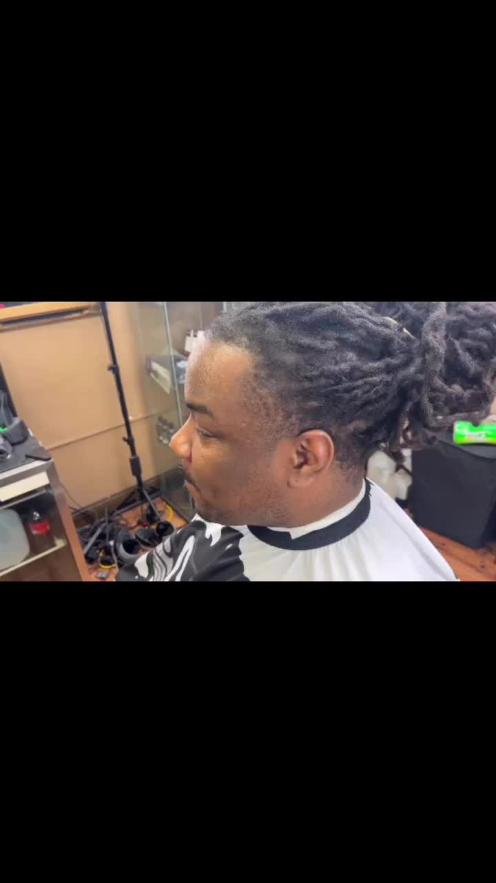 Video post from corndabarber.