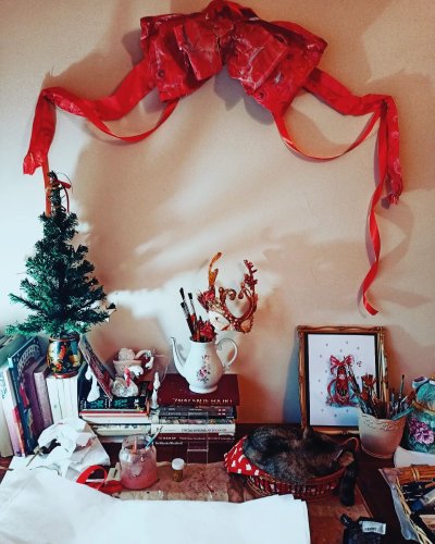 Photo post from oljaidevetpaunica.
