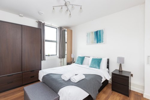 Photo post from kasarstays.