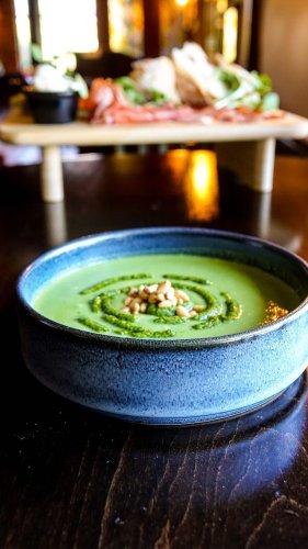 Video post from themoathouse.