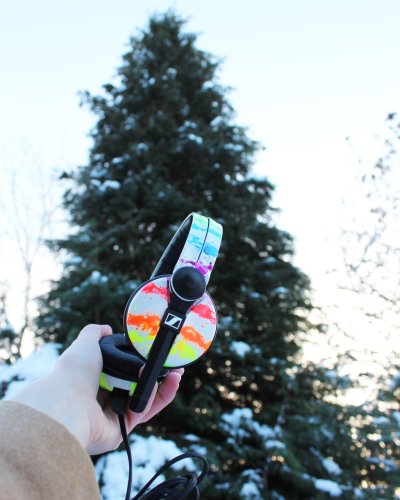 Carousel post from customcans_headphones.