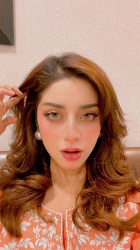 Video post from alizehshahofficial.
