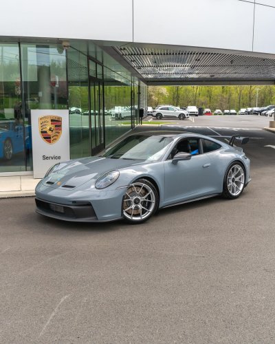 Carousel post from porschewarrington.