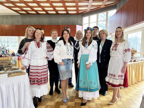 Carousel post from padarunak.fond.