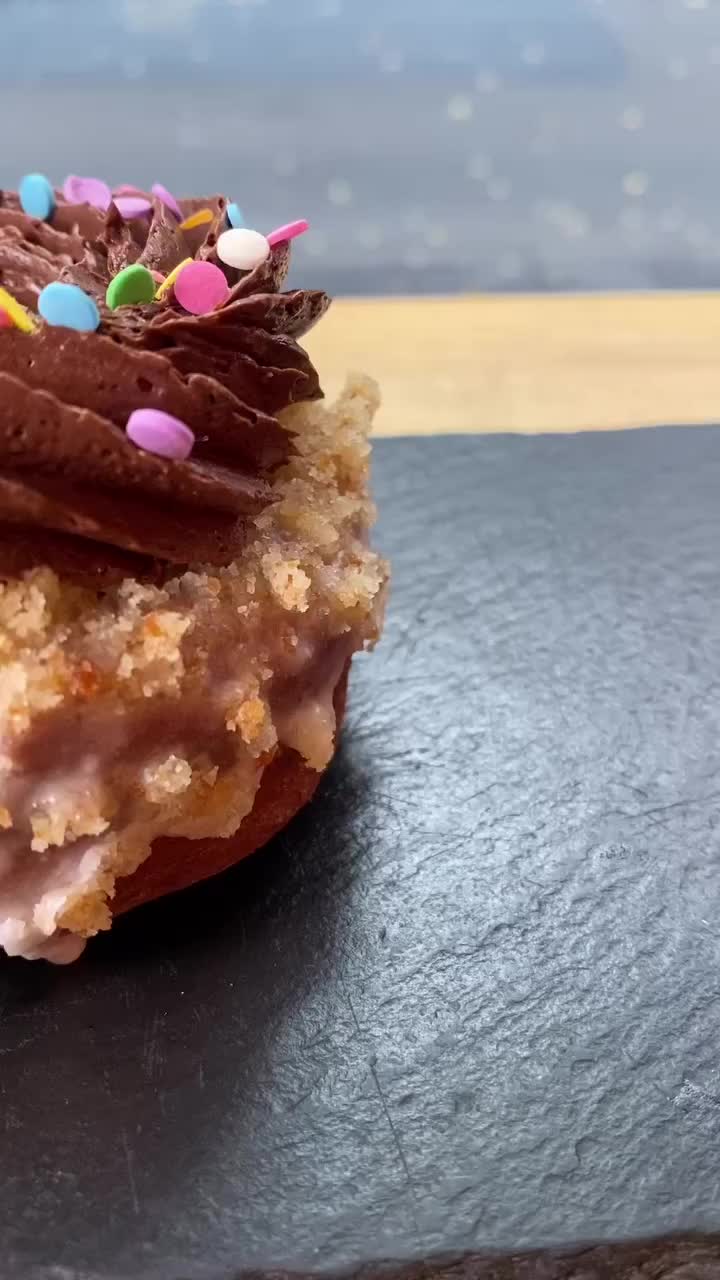 Video post from thedoughnutproject.