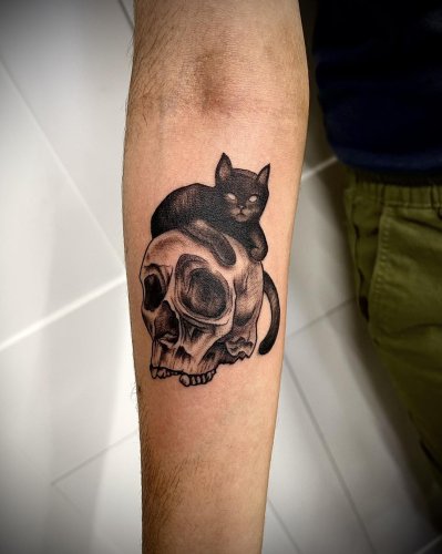 Photo post from lovetattoossandhurst.