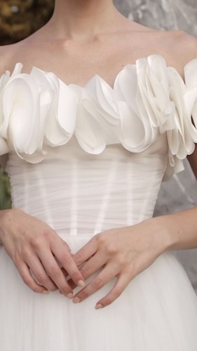 Video post from jolibride.