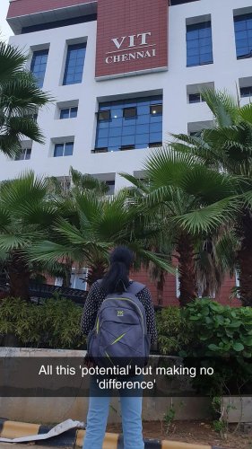 Video post from vitrendz_chennai.