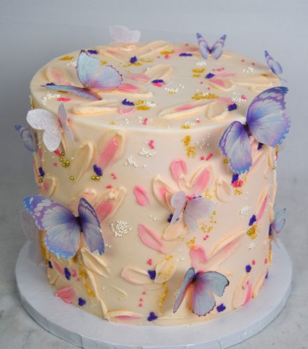 Photo post from marquettescakestudio.