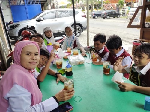 PostPhoto