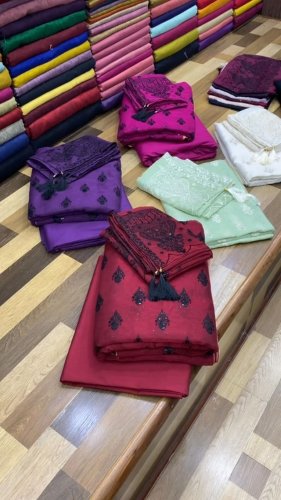 Video post from akbar_fabrics_.