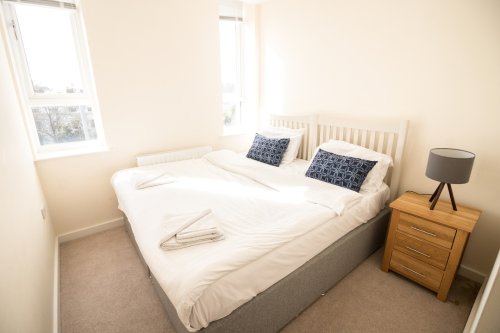 Photo post from kasarstays.