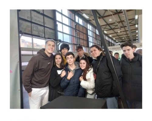 PostPhoto