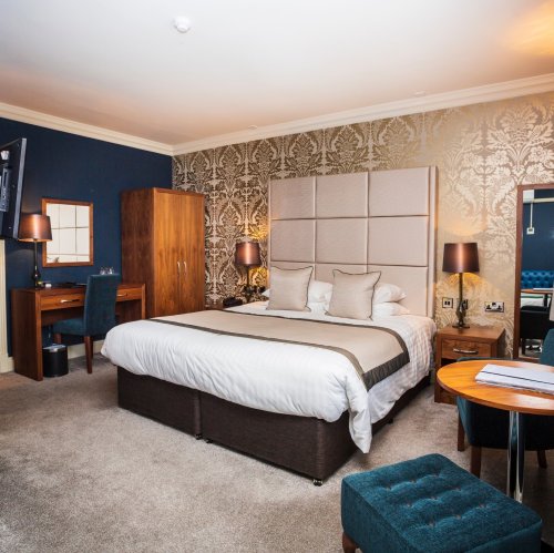 Photo post from themoathouse.