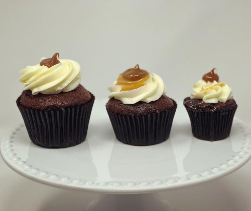 Photo post from famous_creations_catering.