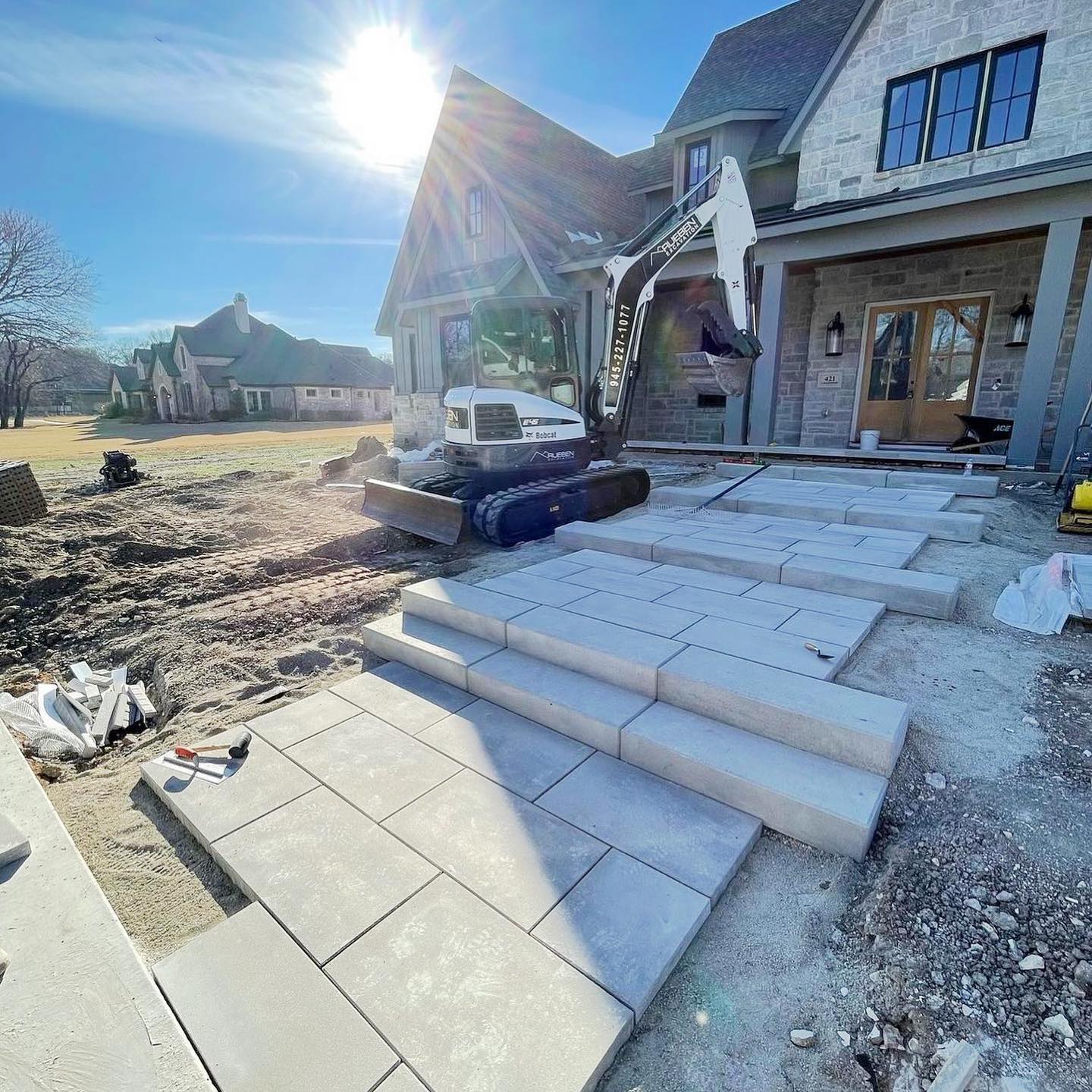 Carousel post from techobloc.